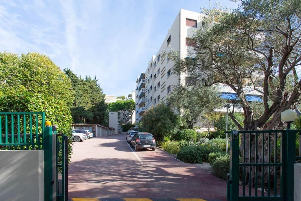 A6- 2 Bdr Incredible Sea View - Ac, Garage & Terrace Apartment Antibes Exterior photo